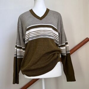 Vintage V-Neck Sweater Size M Green Striped Grandpacore Academia Retro